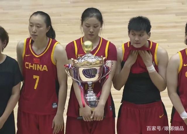 欧洲传奇：希腊女篮披荆斩棘